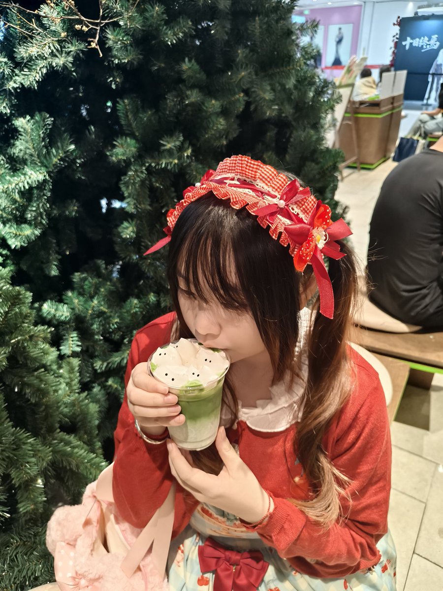 不是冰 tweet media