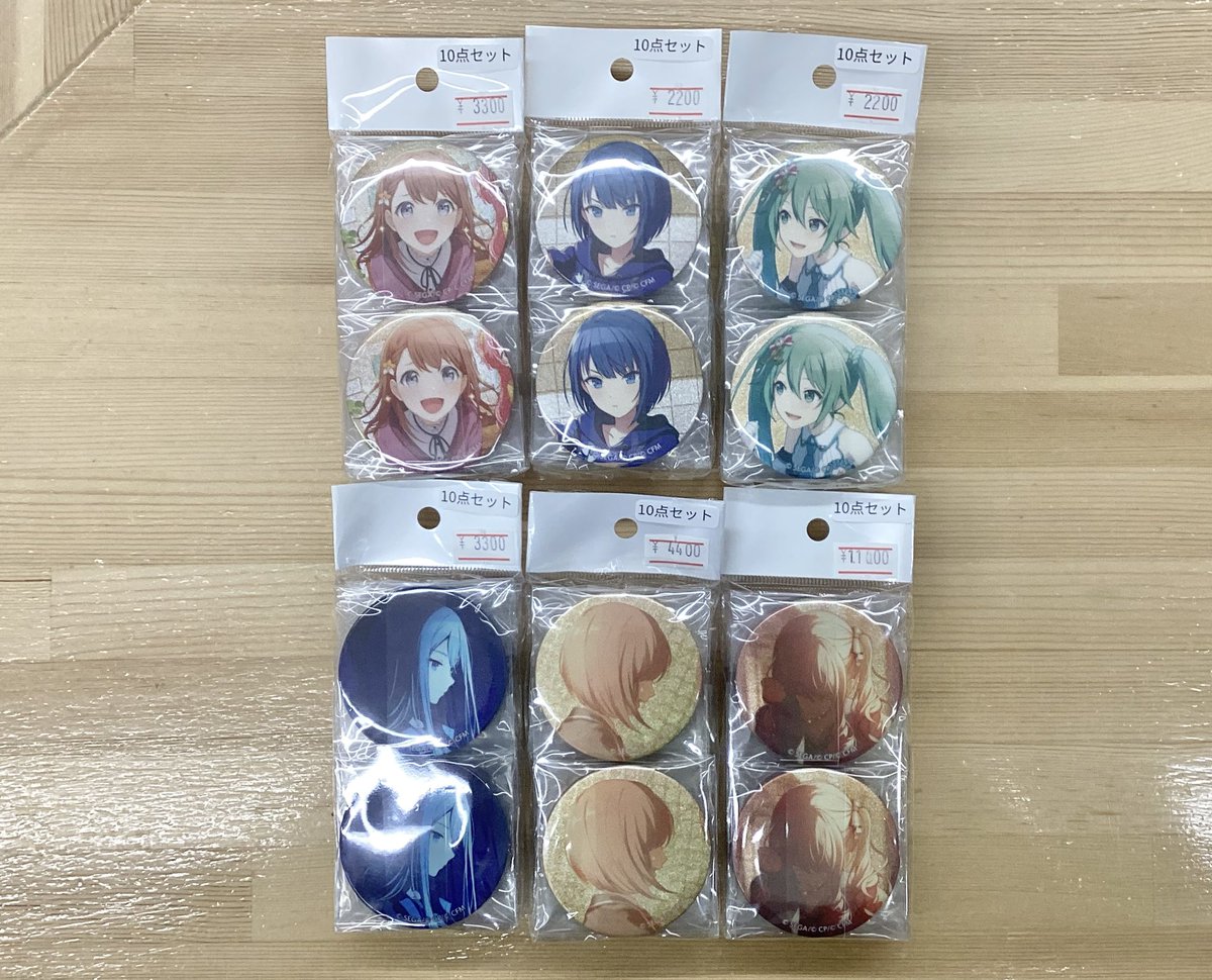 🐨入荷情報🐨】 プロジェクトセカイより、 グリッター缶バッジが