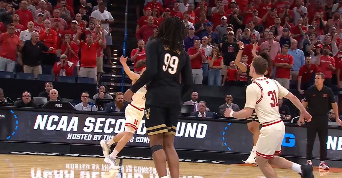 e10rowley's tweet photo. 👀 @LeftyShamus 

The Man. The Myth. The Legend.

And His One Shining Moment(s).

#Huskers #Nebrasketball https://t.co/tk6hkceIQ2