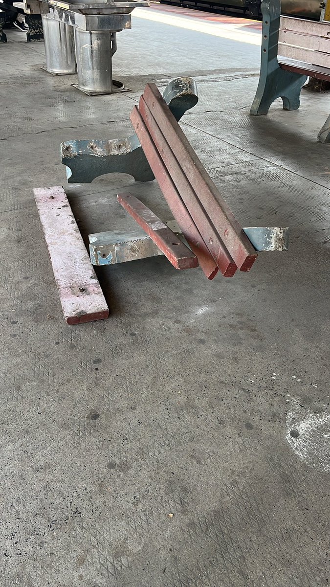 Moulieswaran மௌலீஸ்வரன் tweet media