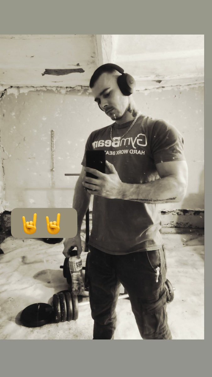 Sándor Lajos tweet media