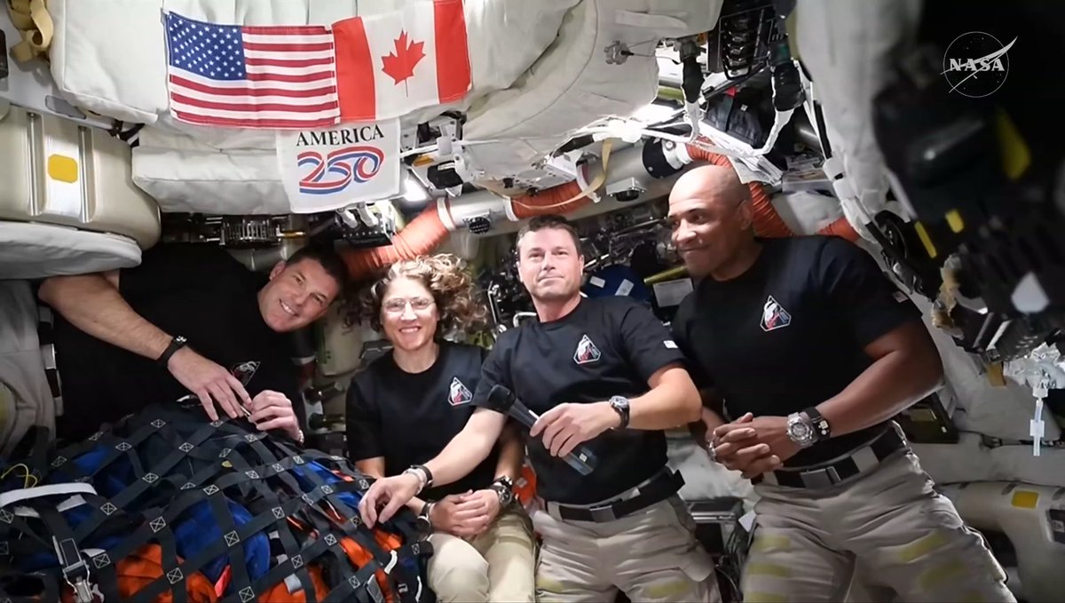 TheLaSallian's tweet image. VANGUARD: The crew of Artemis II set a new record for the farthest travelled distance from Earth of approximately 407,000 kilometers at 7:02 am Manila time today, April 7, surpassing the distance set by members of the Apollo 13 lunar expedition in 1970.

Courtesy: NASA