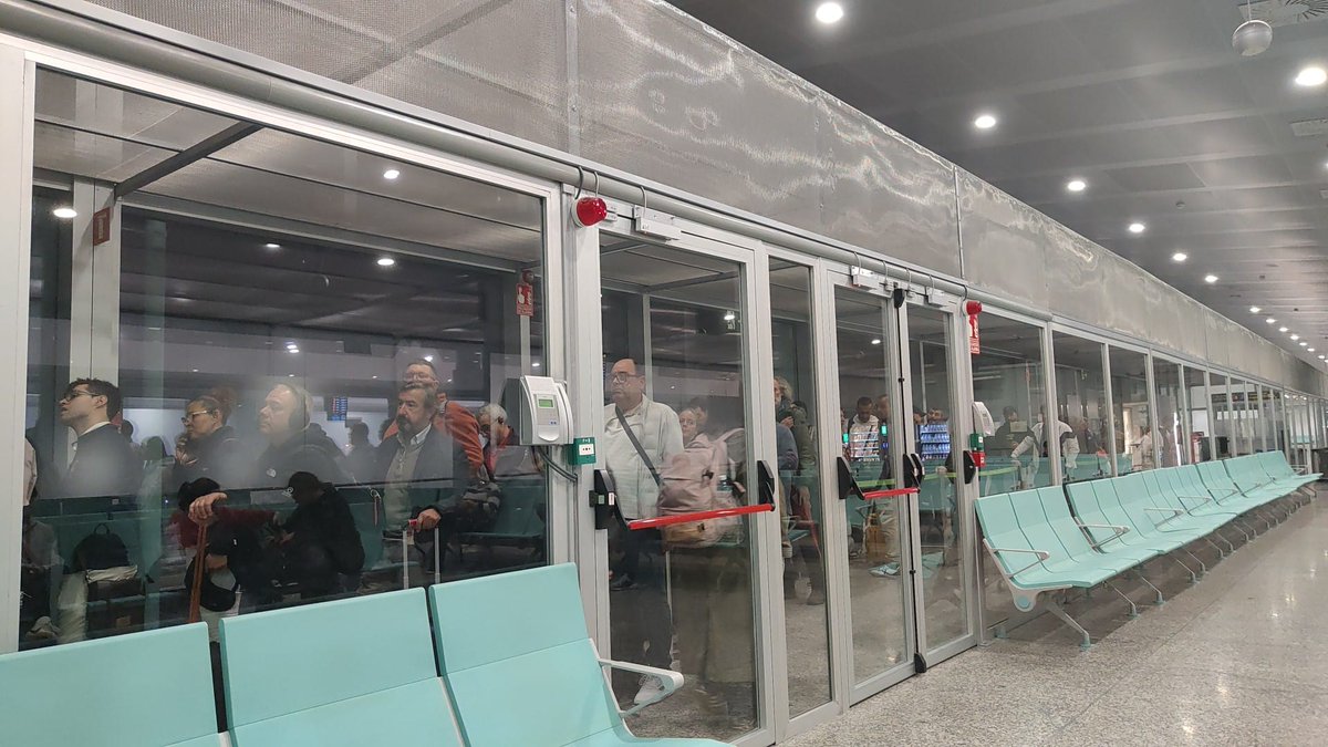 Currás 4'01% tweet media