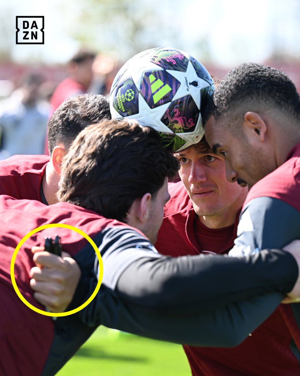 DAZN Football tweet media