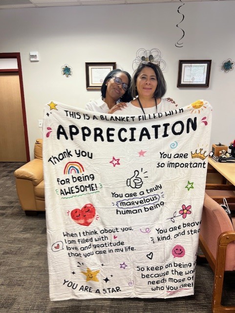 SMSDECC's tweet photo. Happy Librarian Appreciation Day to Ms. Betsy Ruiz! Ms. Ruiz is dependable, loyal, and a true team player who genuinely cares about our students. Her strong work ethic &amp; willingness to always get the job done—without complaint—make her an invaluable asset to our school community. https://t.co/6L3RWGczbZ