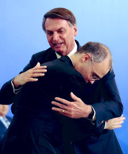 Reani Flavia Becker tweet media