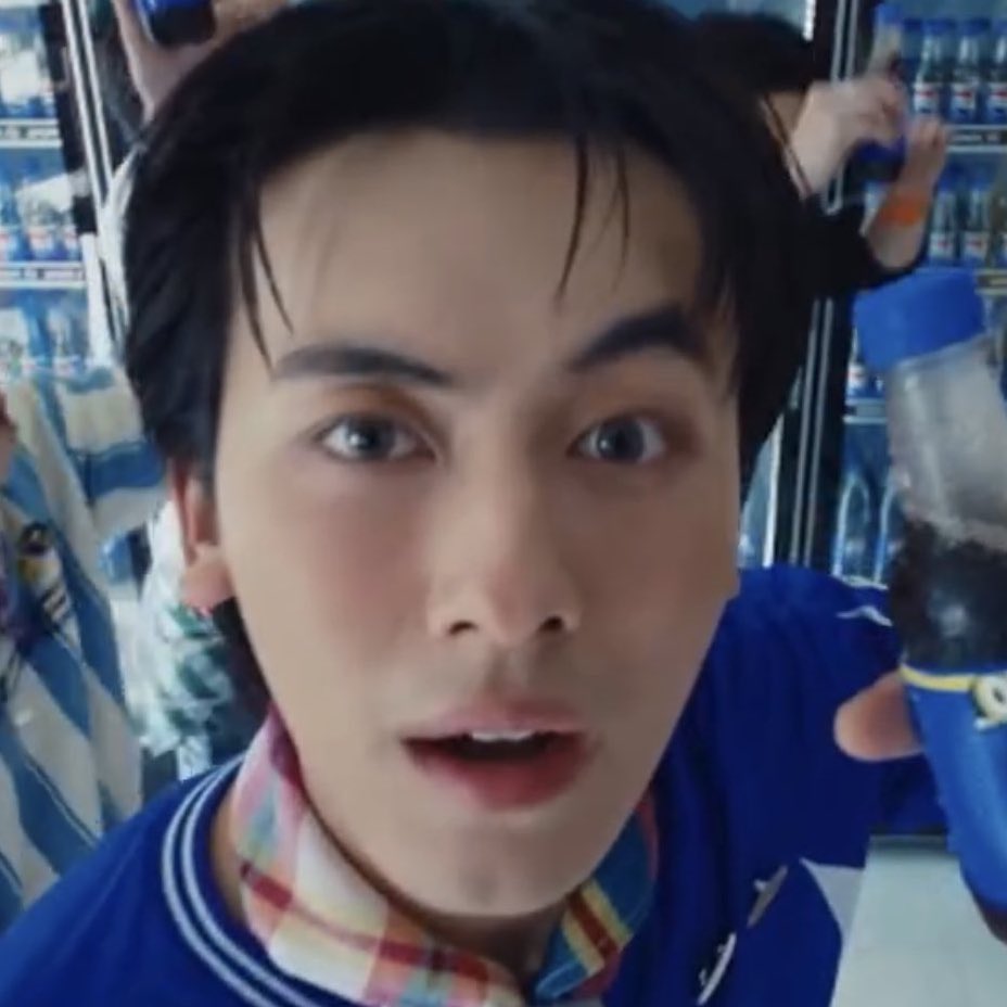 ดอกไม้ ✿ tweet media