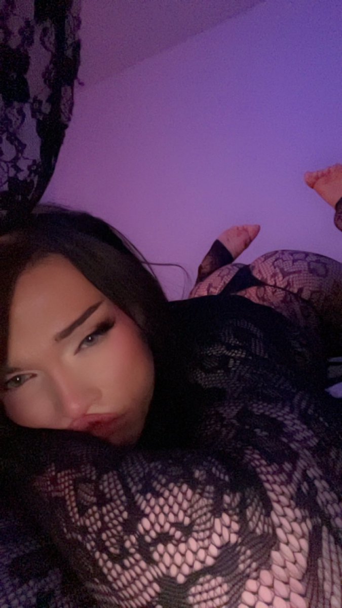 krry_stall18's tweet photo. Who wants to play with this bunny 🐰 
#trans #chundai #college #nsfw #watta https://t.co/pgrjdyRIzJ
