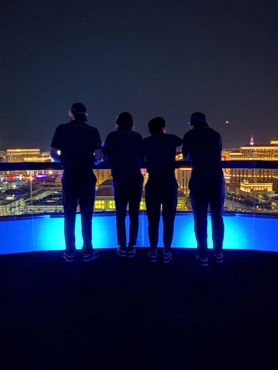 Michigan Hockey tweet media