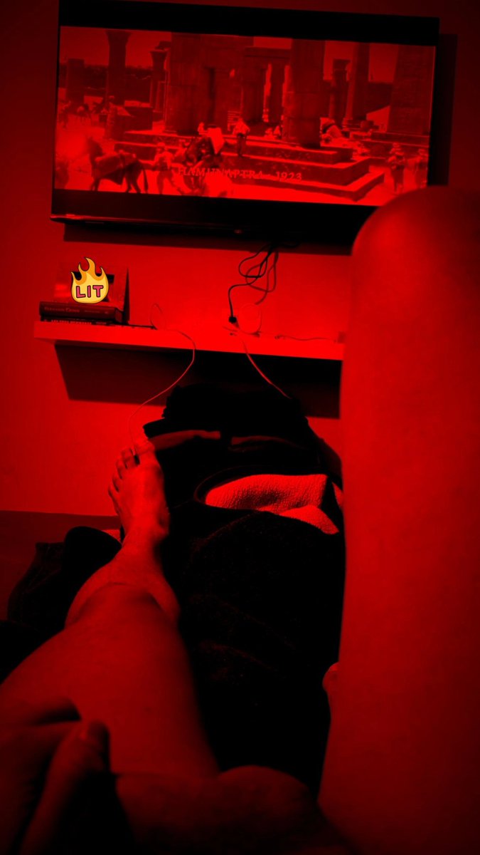 Retes_13's tweet photo. Noches 🥵🔥🍆
hasta ahí por qué me regañan 😏👟👟 https://t.co/46a5jDJUuy