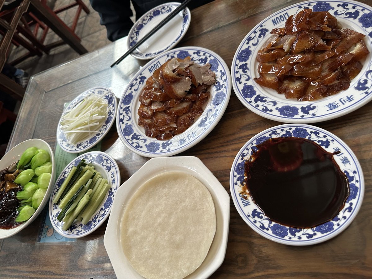 P 🚂💫 / 📼🕹️ tweet media