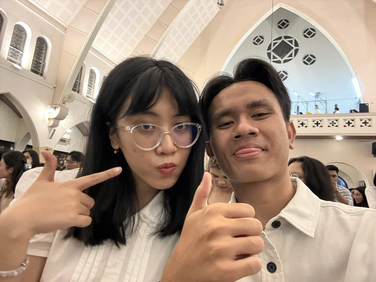 inicwala's tweet photo. berhasil menamatkan war kursi pekan suci tahun ini!! https://t.co/rpFCvlVI5b