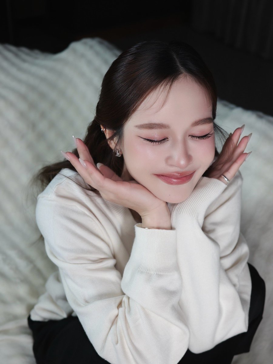 TKNUR official thailand tweet media