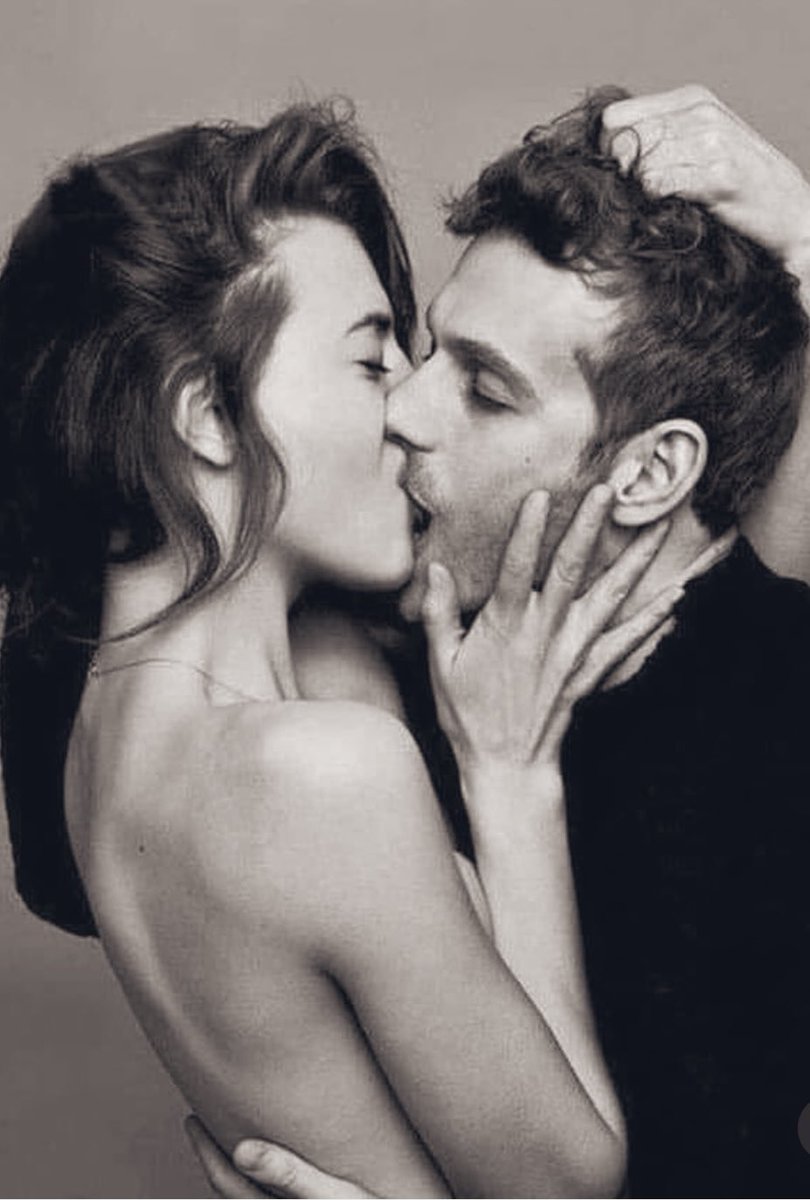 Claudia Arroyo💜 tweet media