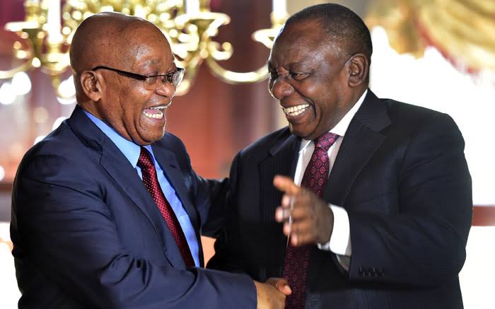 Lassy 🗑 Laden tweet media