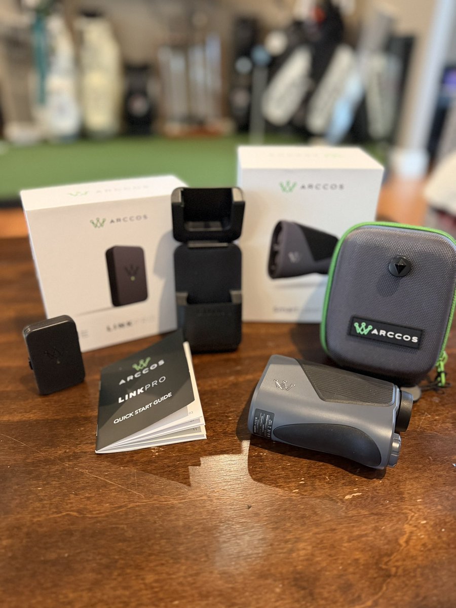 TheChadColby's tweet image. @ArccosGolf can’t wait to test these out 👍 ⛳️ #TeamTitleist @MichaelBreed