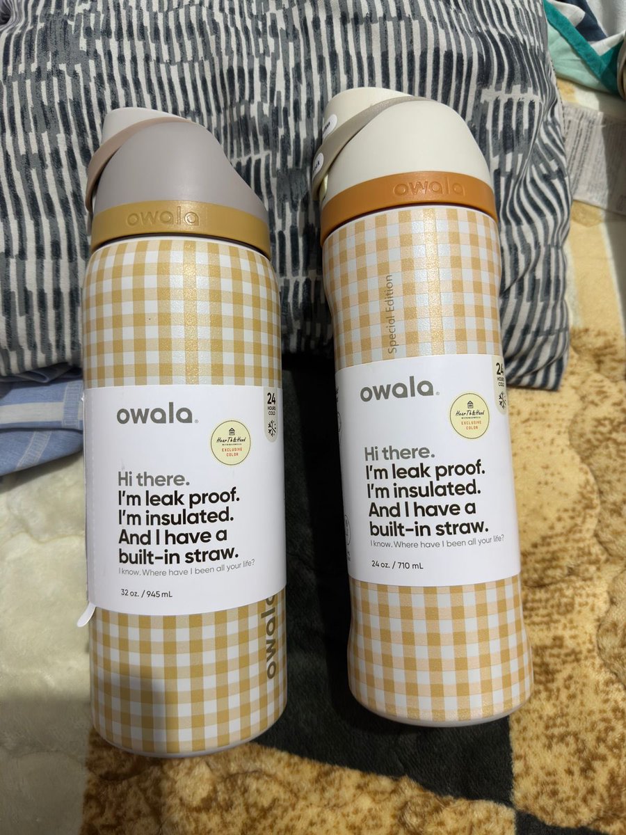 katyupsh's tweet photo. Bismillahirahmanirahim
❗️HELP RT/RETWET❗️
AKU JUAL/SALE TUMBLR ORI EXDISPLAY EXBAZAR MINOR DEFECT :
OWALA STANLEY HYDROFLASK CORKCICLE BRUMATE CHAKOLAB
*cek descriptions*
PRICE LIST &amp; MORE ? DM🥰
beberapa ku share yah sisanya lokit bioku, trauma akun ku ketiyash suspended😣 https://t.co/W9SRxvj8yH