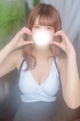 m_HOW_EVER's tweet photo. こんにちは❣️
今週から早い時間も出てるよ( 📞¨̮ )♥
22時までいるので、ぜひっ✨ https://t.co/LNCzNfQclK