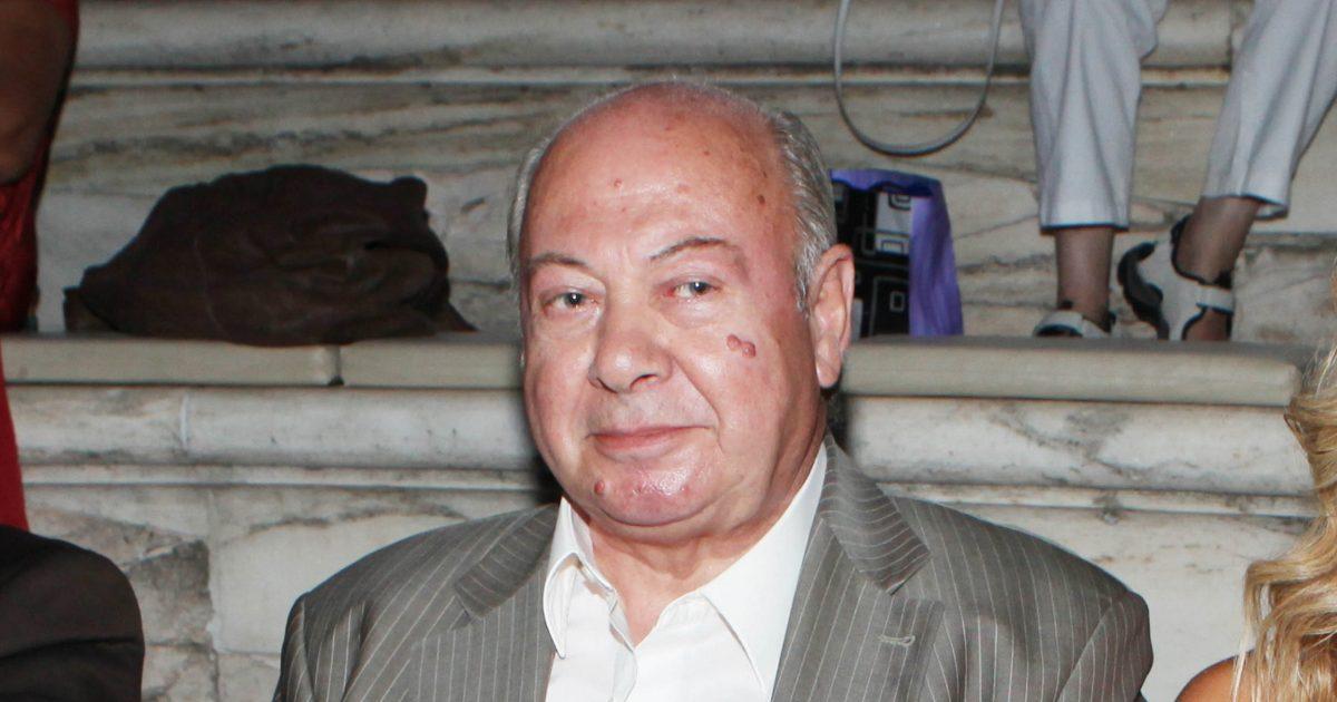 zappit.gr tweet media