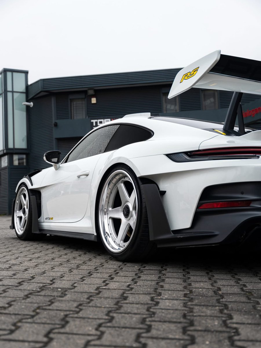 Car Culture tweet media