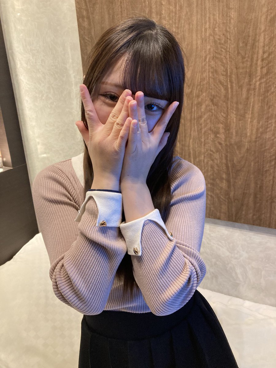 4hhubb's tweet photo. 【再掲載】　2026.1.13
ららさん@Raa26786 とお会いしました。
JKでも通る感じのピチピチ美少女でした。
常識の範囲内でしたらたっぷりのDKも NFもOK🙆‍♀️でした。
他の方のレポにも有りますがキツキツの◯◯◯最高でまたお会いしたいと思える方でした。 https://t.co/4SXITHXhZG