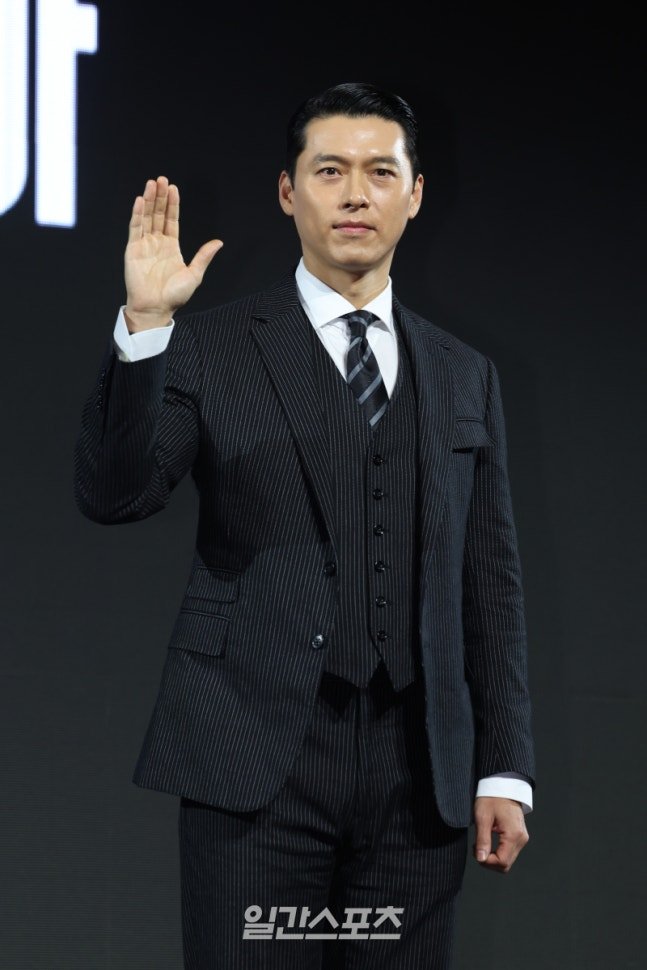 #Hyunbin has been appointed as an Honorary Counterintelligence Agent. The National Intelligence Service (NIS) stated that the actor plans to carry out activities to widely promote the importance of NIS and counterintelligence activities.

Counterintelligence refers to all
