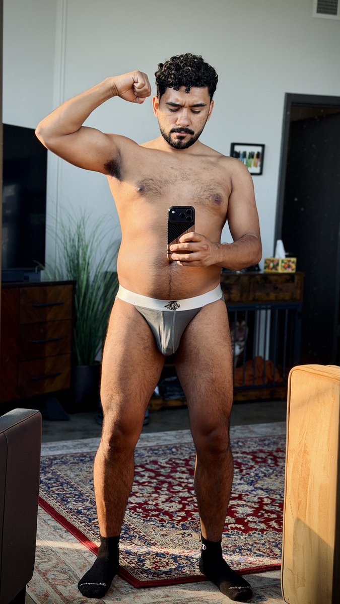 TheBeardedBiGuy tweet media