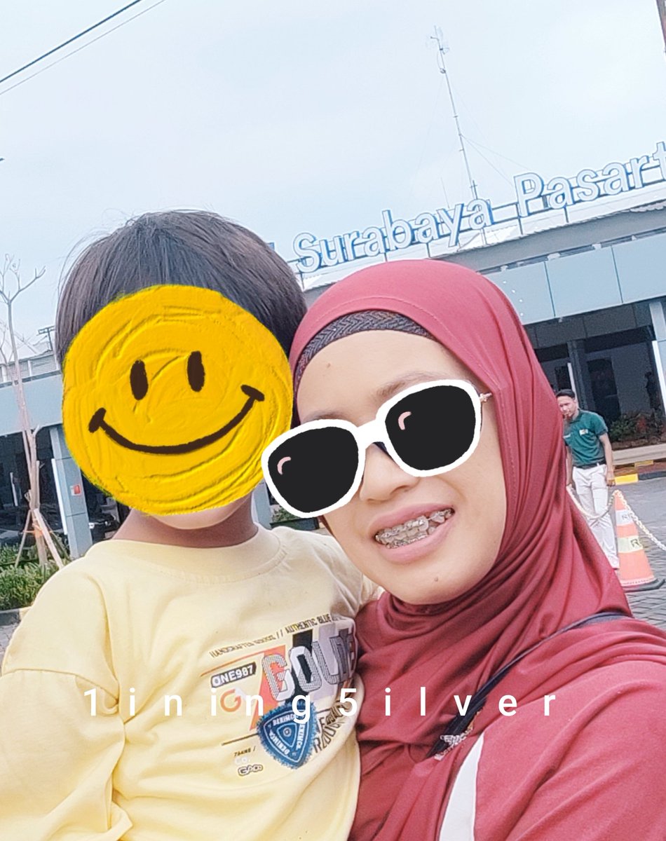 1ining5ilver's tweet photo. Mampir sebentar nyari roti'o 🤤
. 
. 
. https://t.co/Qx0NJIGmcY