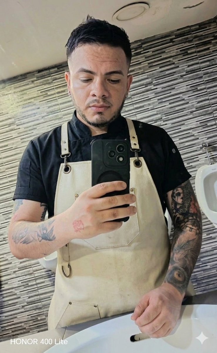 Elvis Napravnick celi tweet media