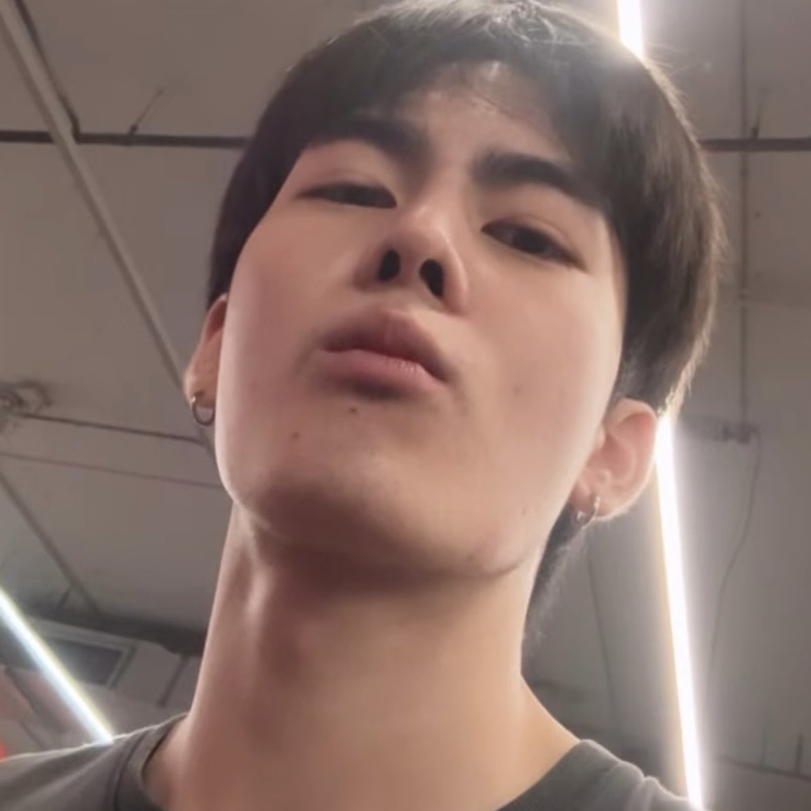 boo. 🍒 tweet media