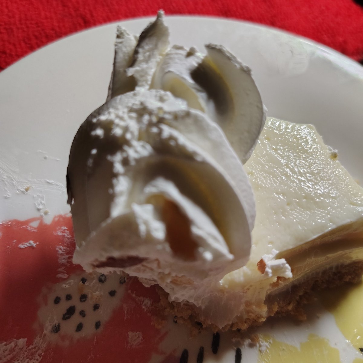 last worry of a very
concerned treat.. 
#keylimepie