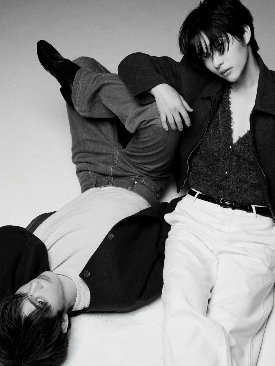 WhiteFoxGMM tweet media