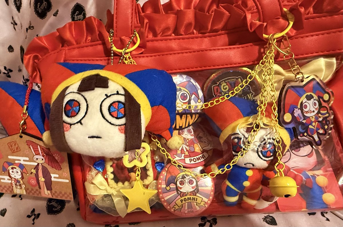 ROMEO 🎪 tweet media