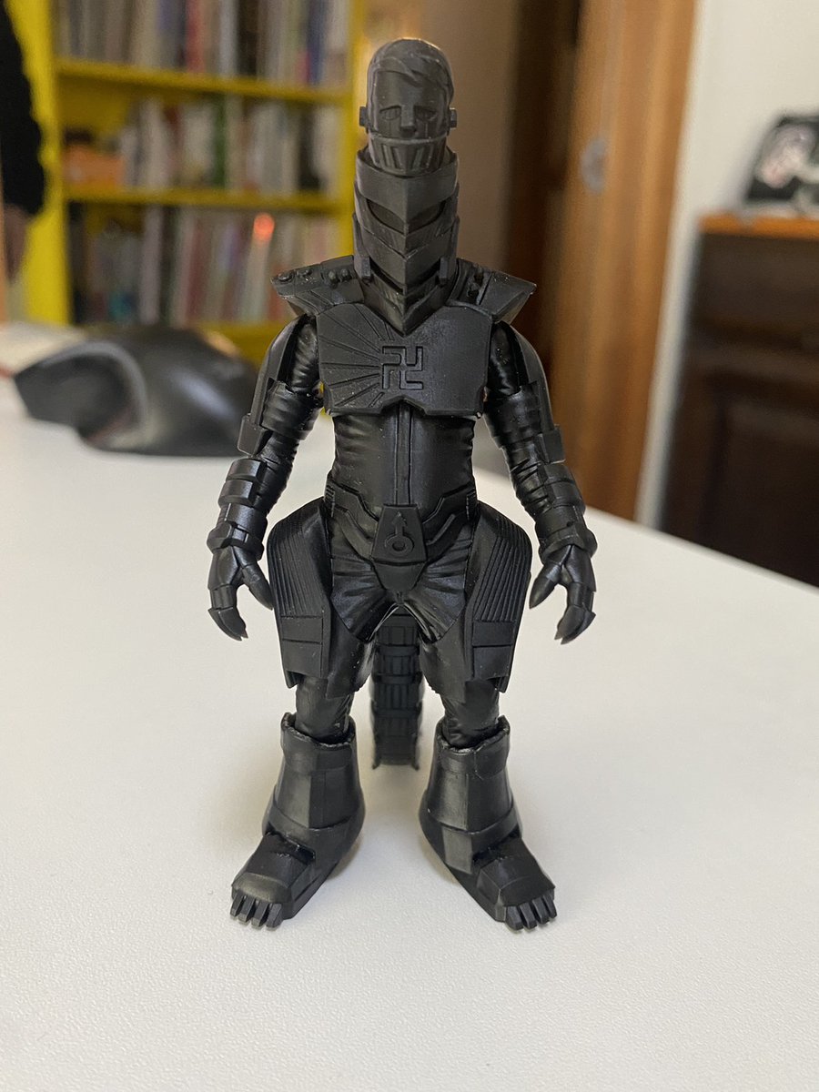 映画『アフリカン・カンフー・ナチス２　逆襲のロボトラー』絶賛公開中！ tweet media