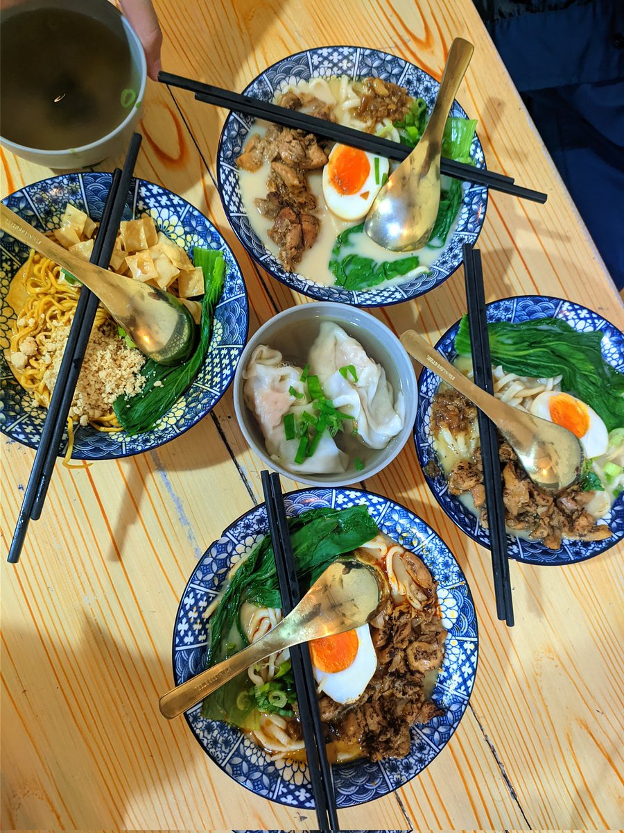 fara 𐚁 tweet media