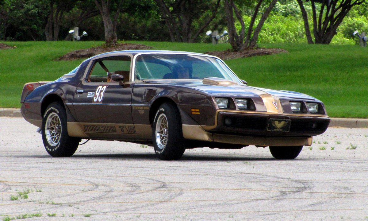 Joseph Crisan tweet media