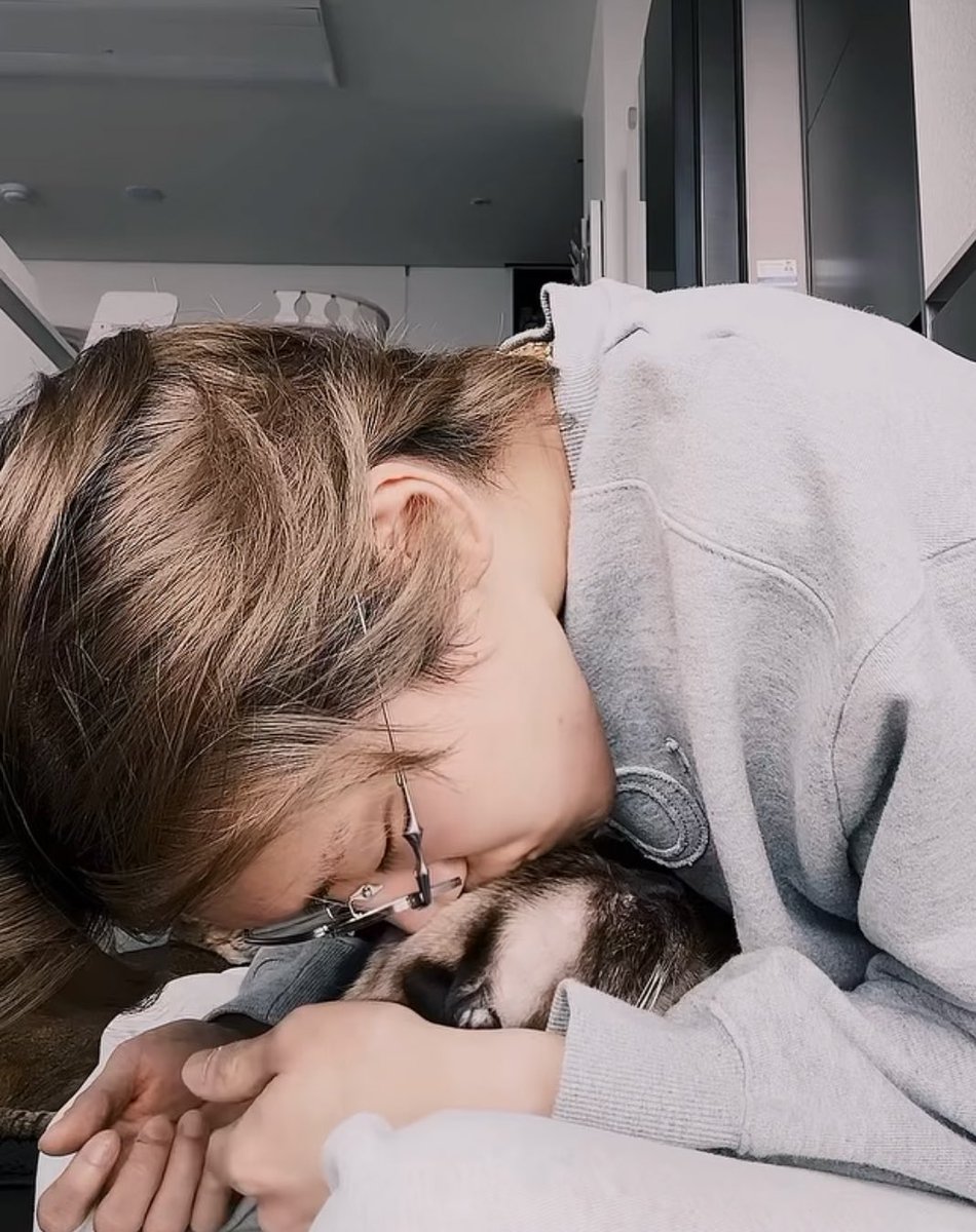 กาเบม tweet media