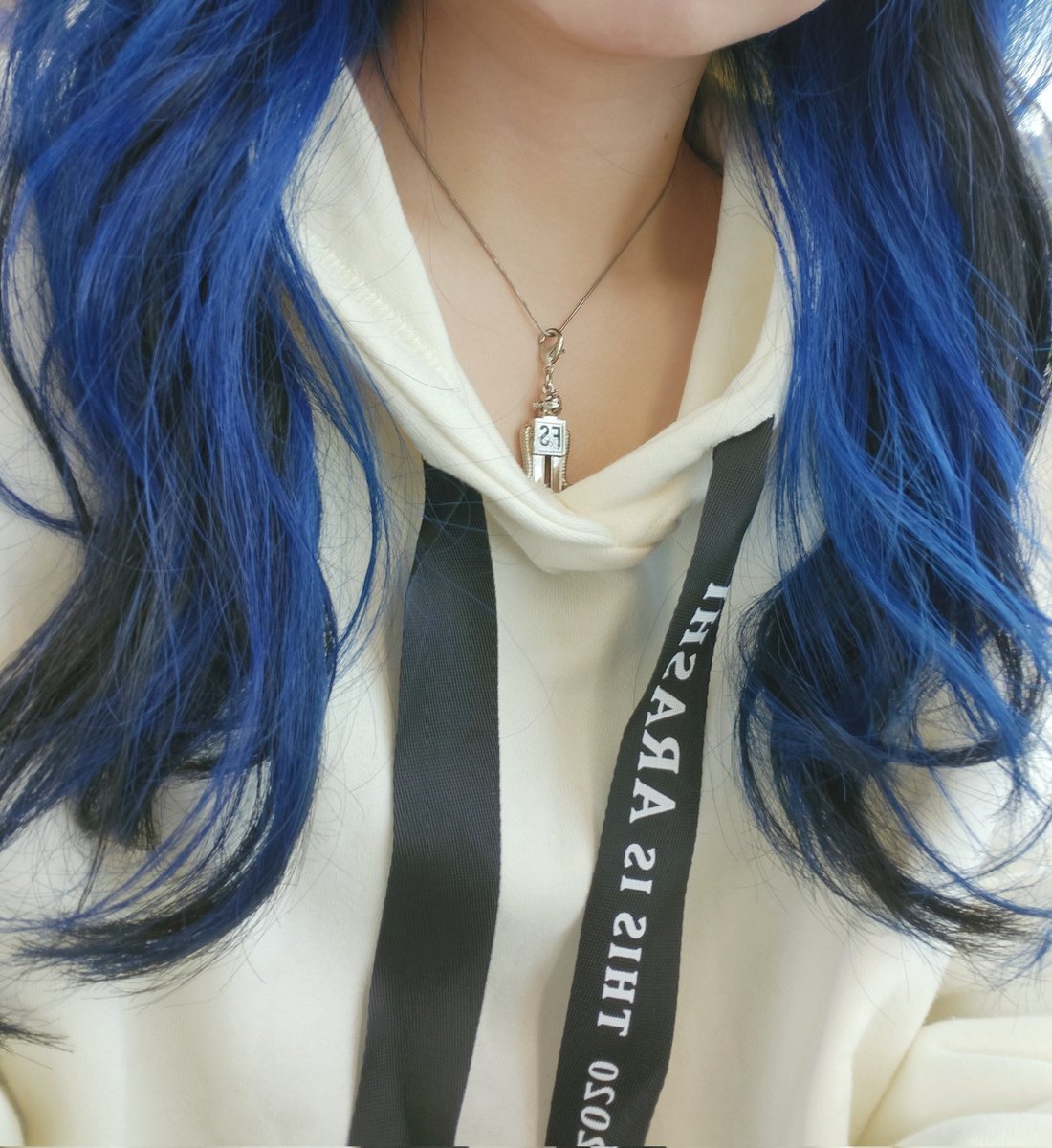 ひなこ tweet media