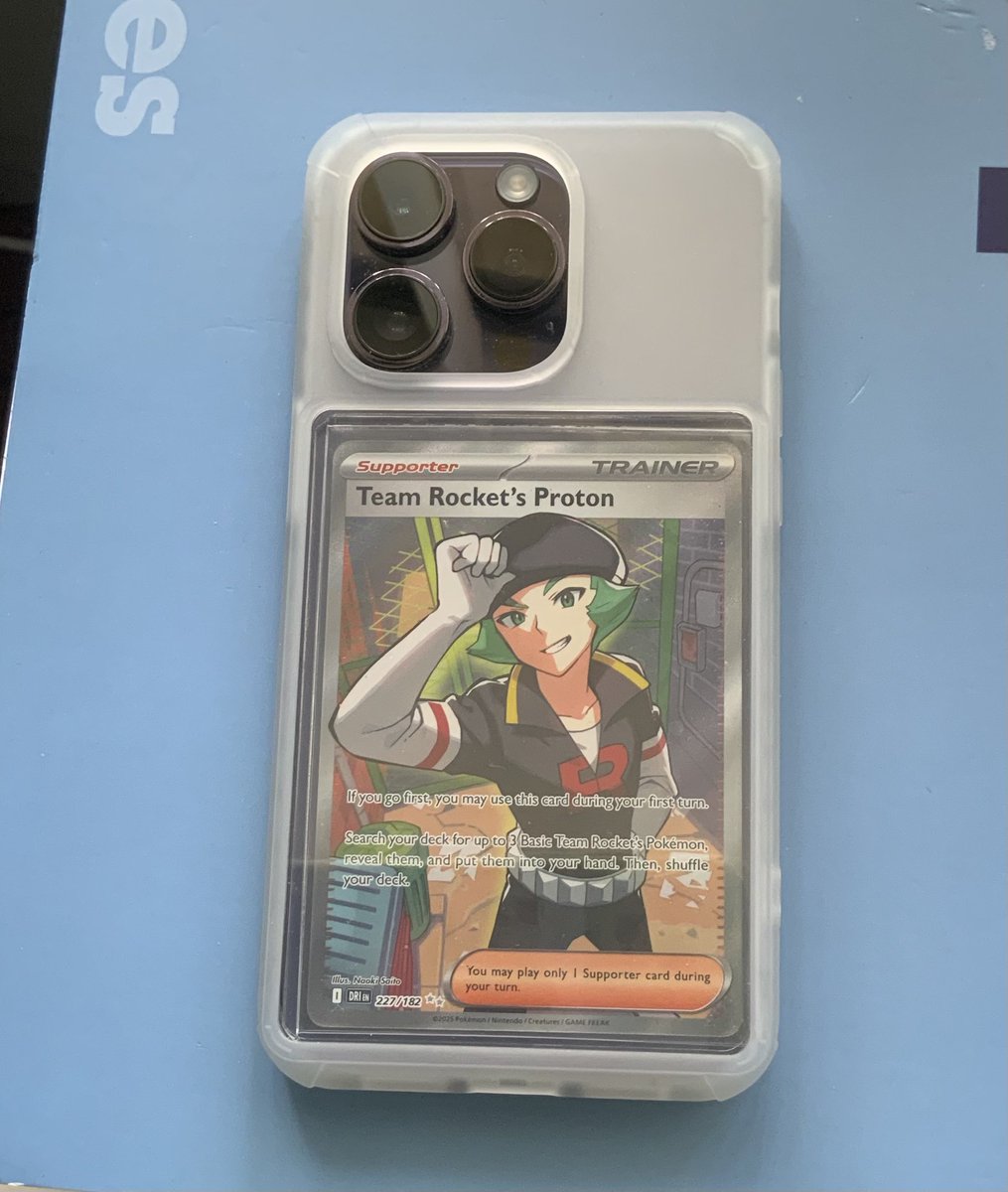 aaron 🦇 tweet media