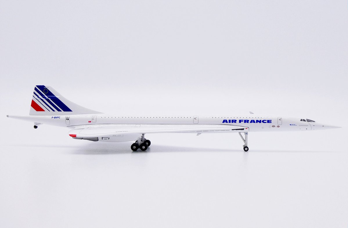 ひこーきちゃん tweet media