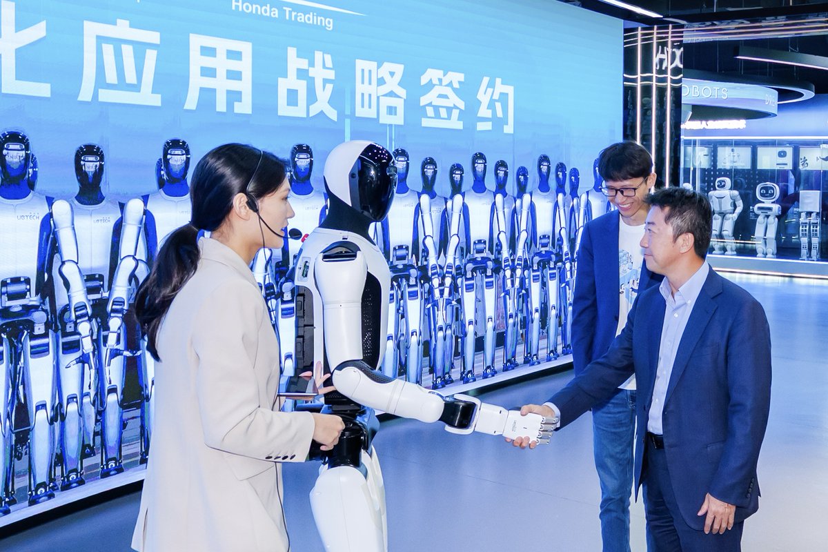 UBTECHRobotics's tweet image. 🤝UBTECH &amp;amp; Honda Trading: Making History Together

We are excited to announce that UBTECH, through our smart logistics subsidiary UQI, has signed a strategic cooperation agreement with Honda Trading (CHINA) Co., Ltd.

Together, we will explore the deployment of humanoid robots