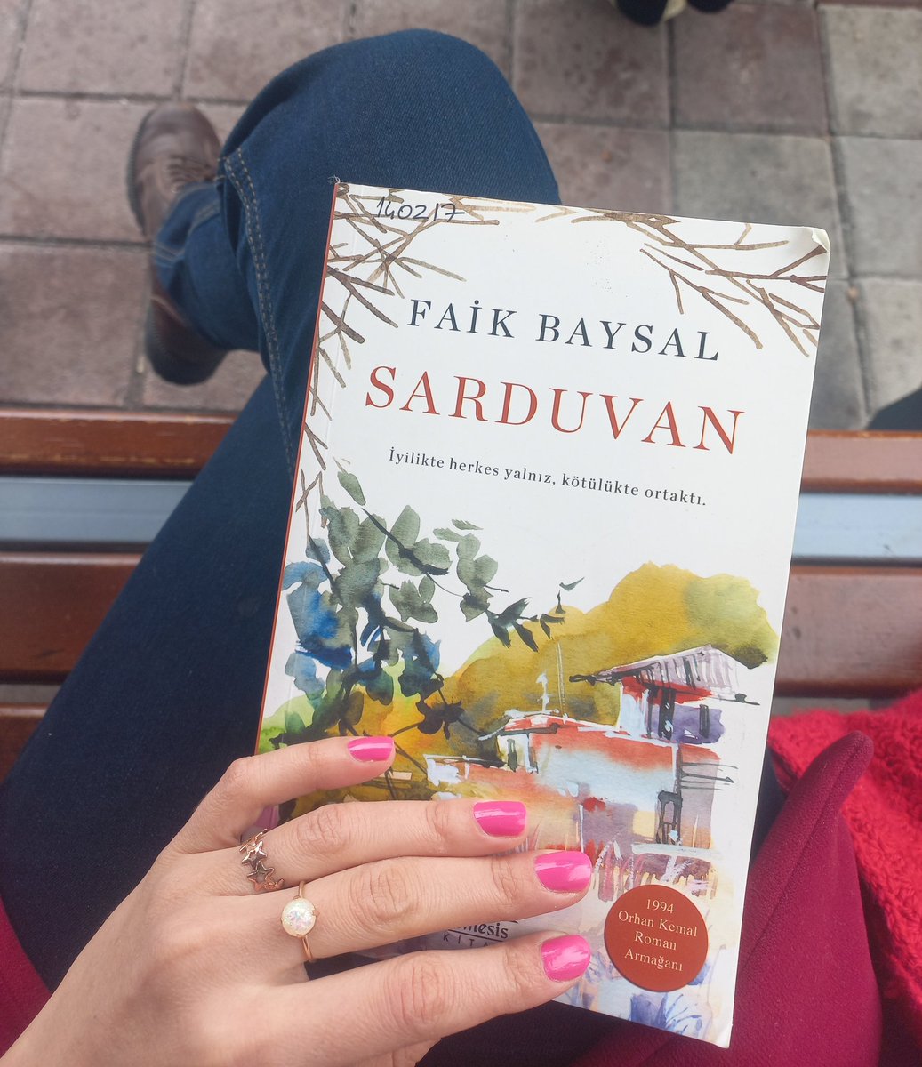 Güzel bir Anadolu romanı kalemi Fakir Baykurt , Orhan Kemal ,Kemal Tahir 'e benziyor bu yazarları seviyorsanız bunu da tavsiye ediyorum 🫰🧿