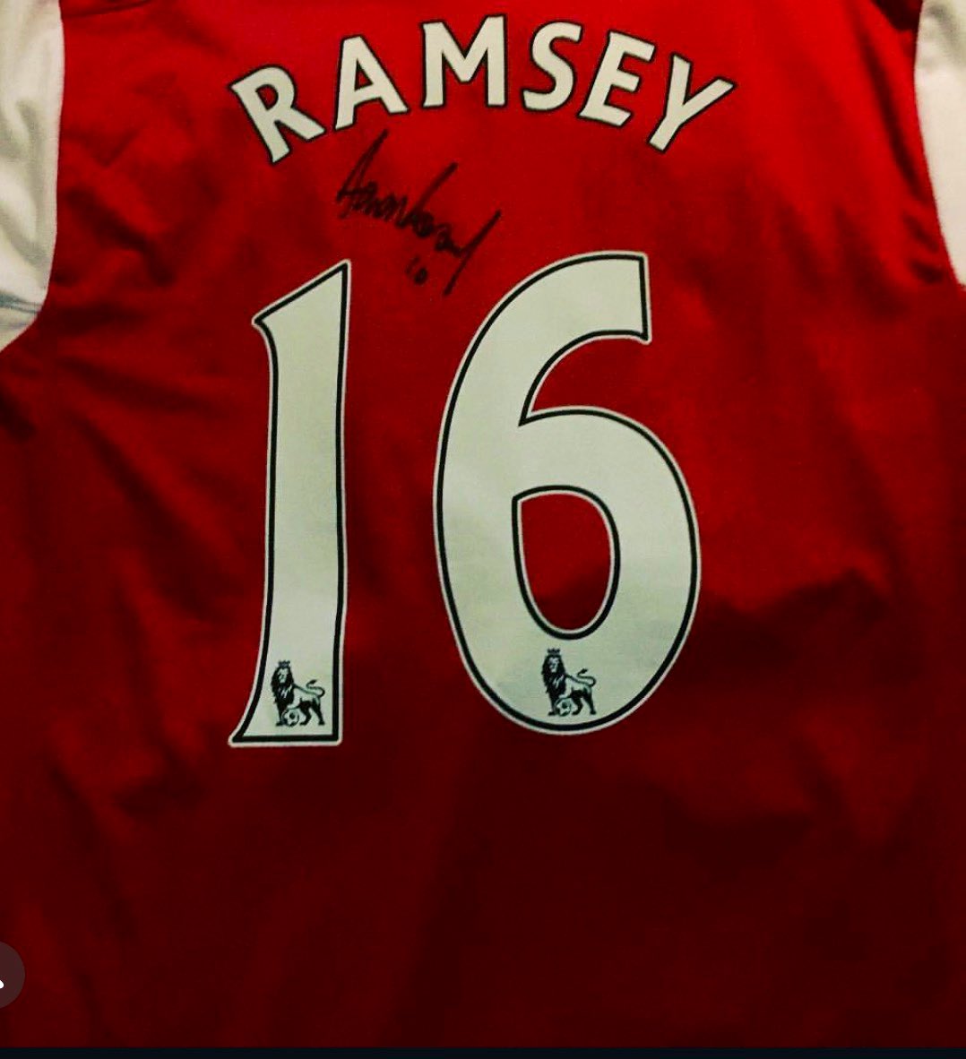 Secret Drug Addict tweet media