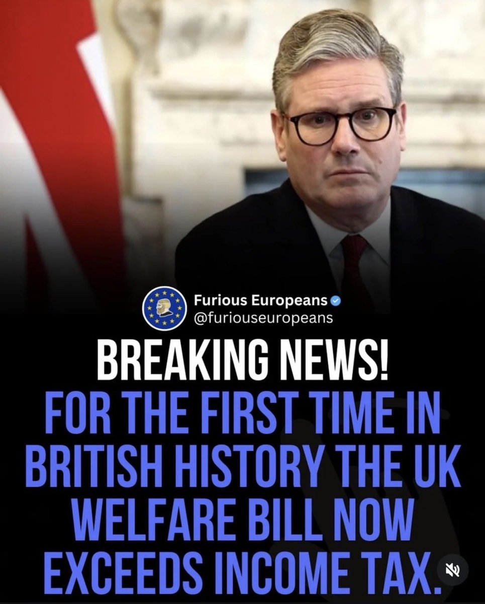 J 🎙️ tweet media