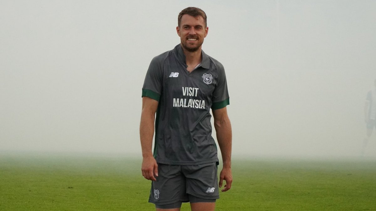 Scott Johnson tweet media