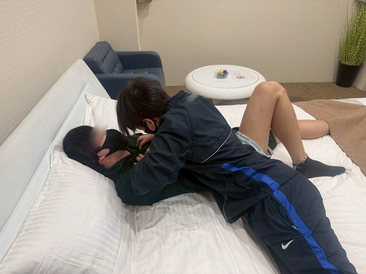Custar_pr's tweet photo. 撮影会よく寝れました😴 https://t.co/k6khpkcaN5