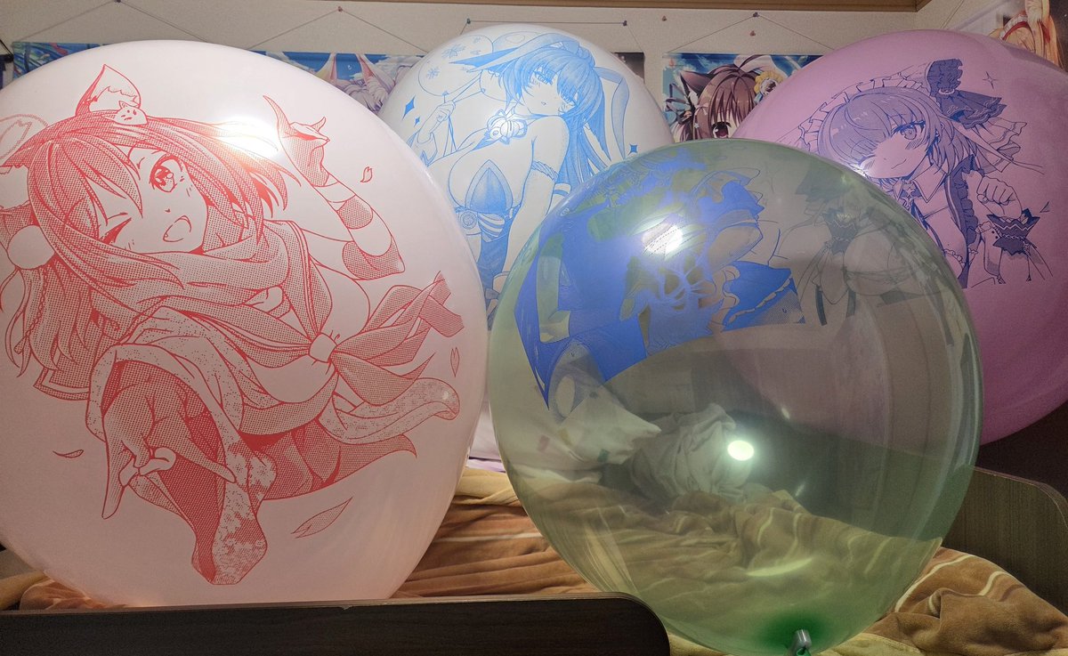 えみく tweet media