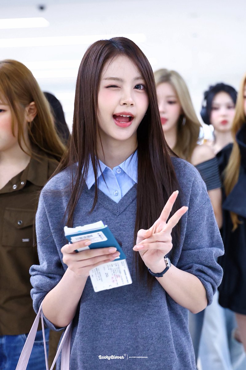 Lucky clover tweet media