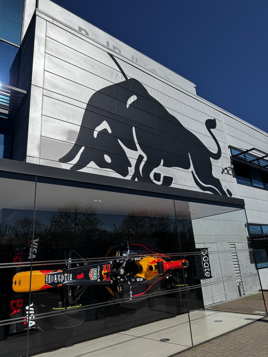 redbullracing's tweet photo. Spring has definitely sprung on campus 😎 https://t.co/HOMU1TWbO2