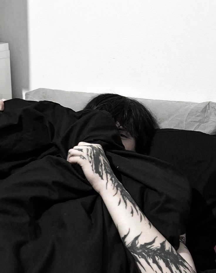 eli 𓄧 tweet media